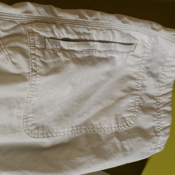 Calvin Klein white men shorts, sz 33 - Picture 6 of 9